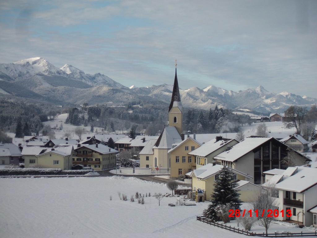 Ferienwohnungen Neukirchen Neukirchen am Teisenberg Exterior foto